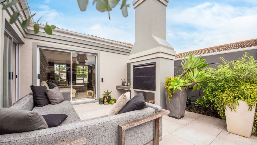 3 Bedroom Property for Sale in Parklands Western Cape